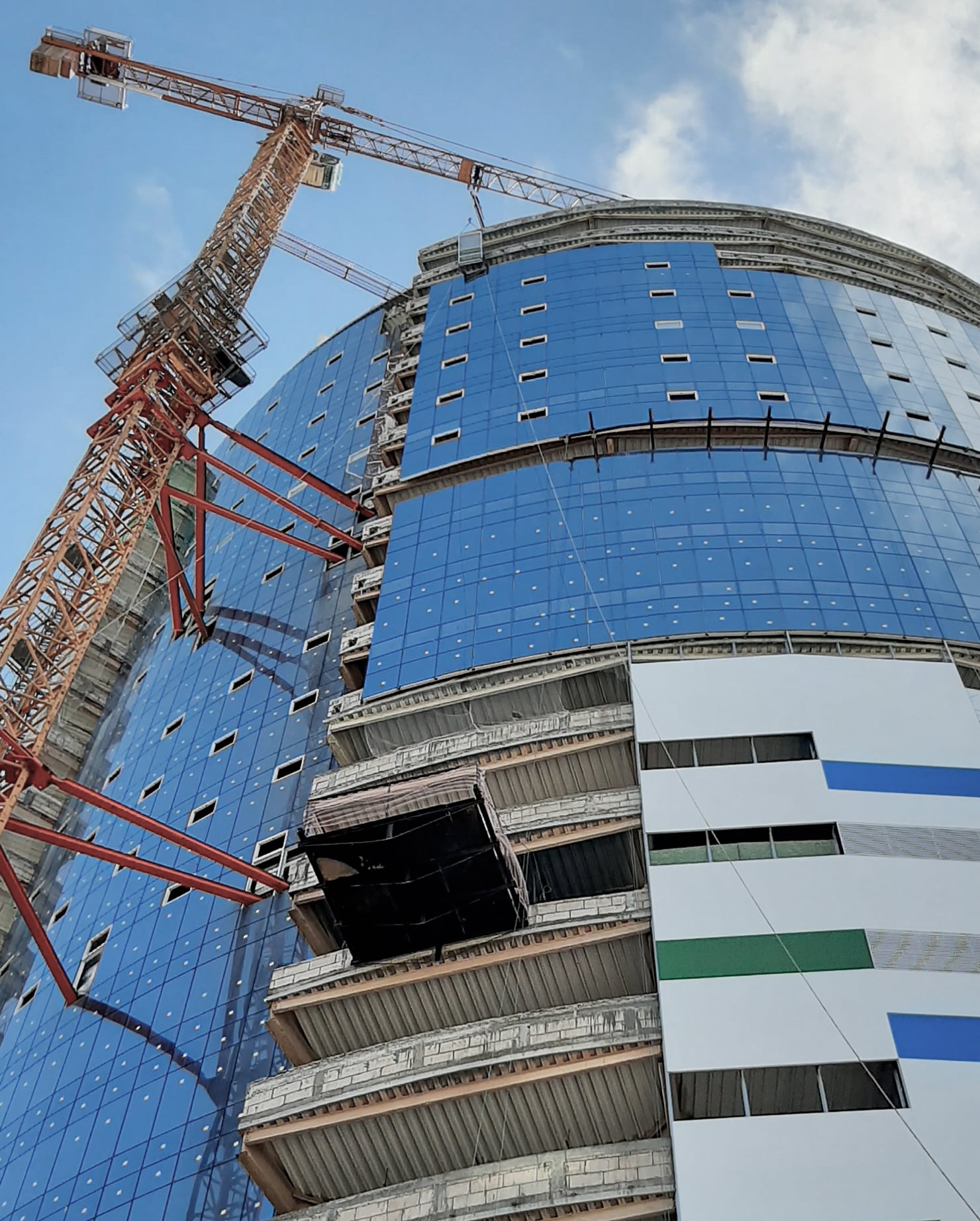 DVGSical obra Hospital Mater Dei Salvador (BA) construído com blocos CCA